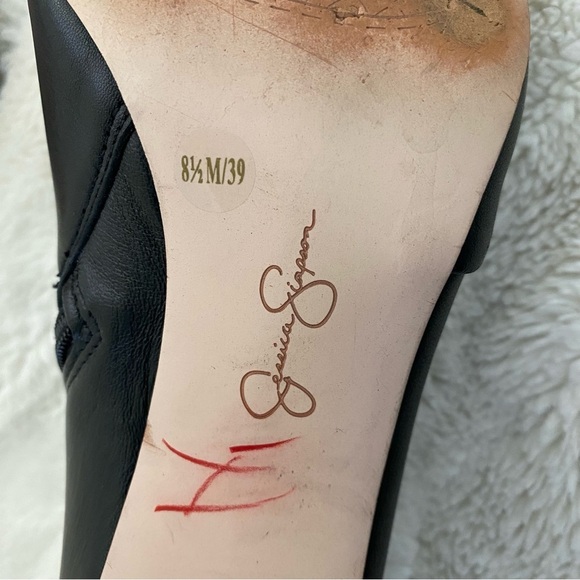 Jessica Simpson Leather Black Ankle Boots with Pointed Toe Size 8.5 - Picture 15 of 16